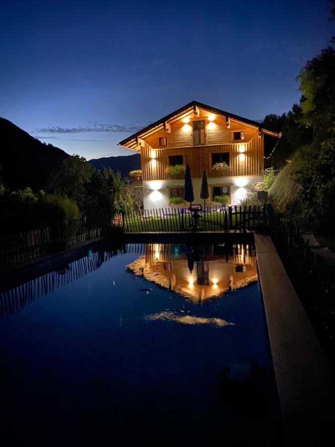 Homestay Alm Seasons Premium & *