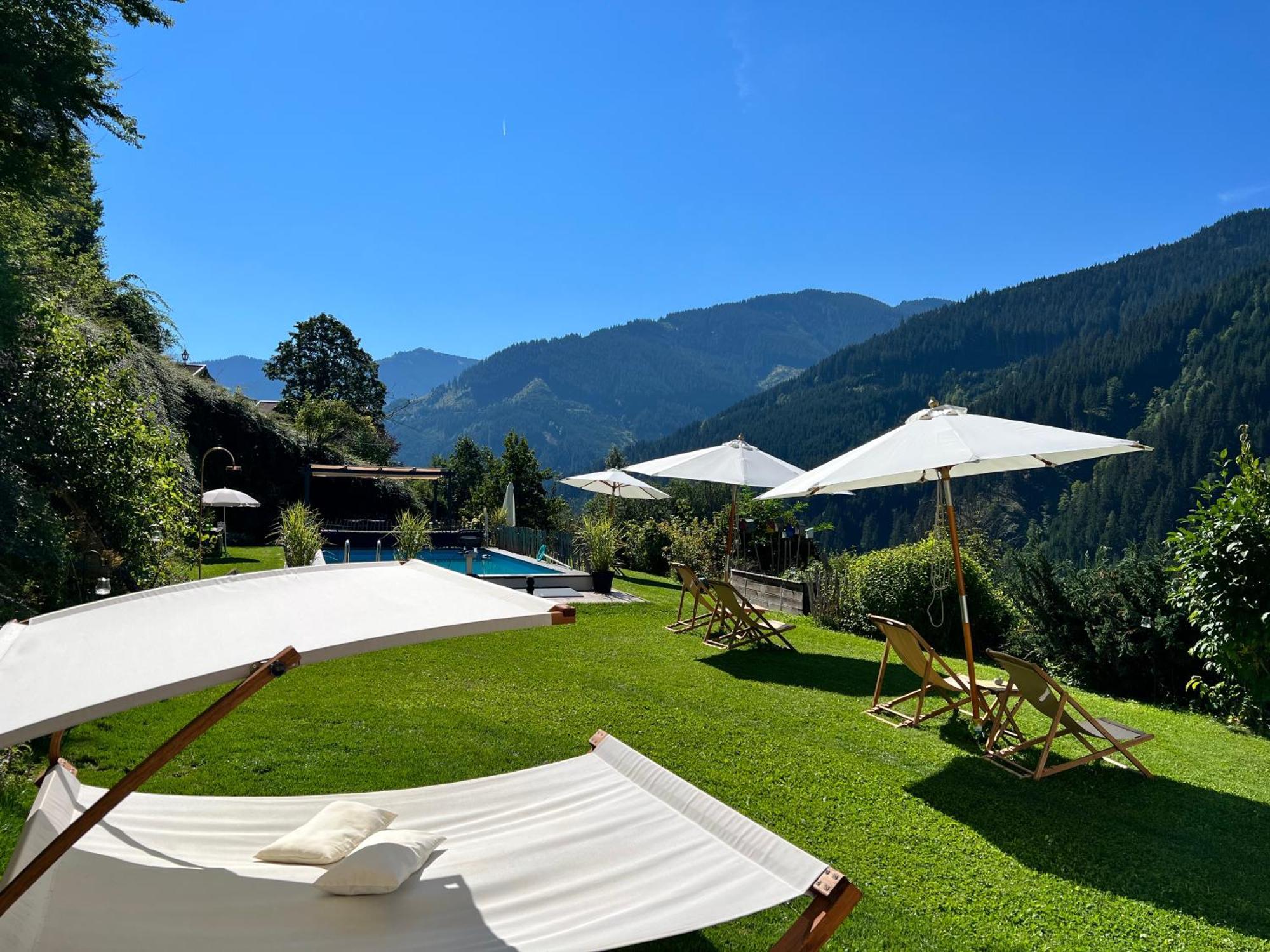 Alm Seasons Premium & Homestay Saalbach-Hinterglemm